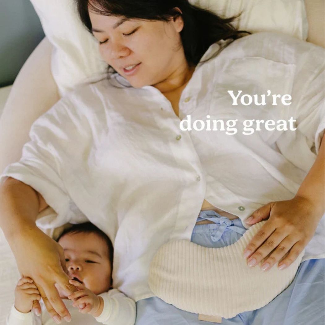 Almofada Anticólicas Doomoo Snoogy Mom Corduroy Sand - Doomoo - 5400653011173