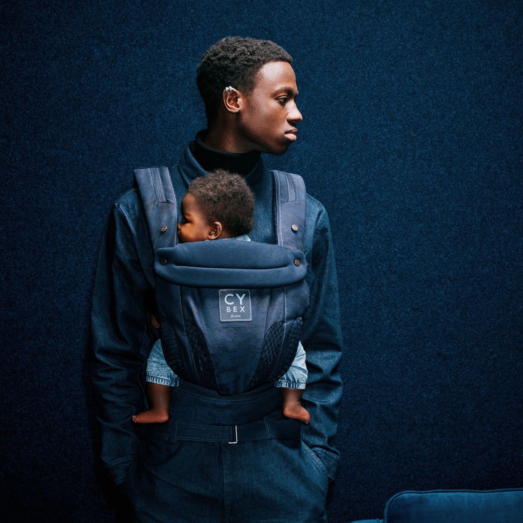 Porta-Bebés Cybex Coya Rebellious Luxury Denim Blue - Cybex - 4063846527199