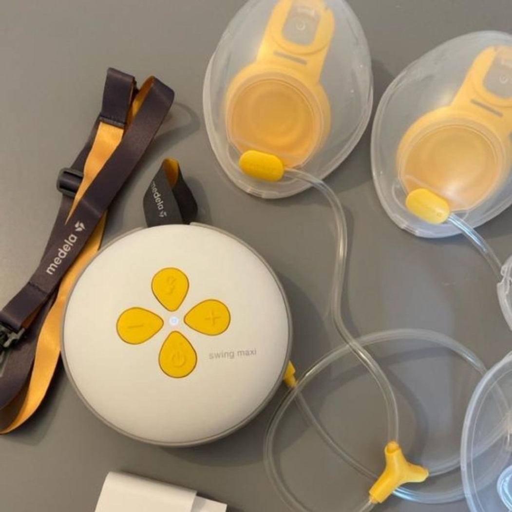 Extrator Elétrico Mãos Livres Duplo Medela Swing Maxi - Medela - 7612367087933