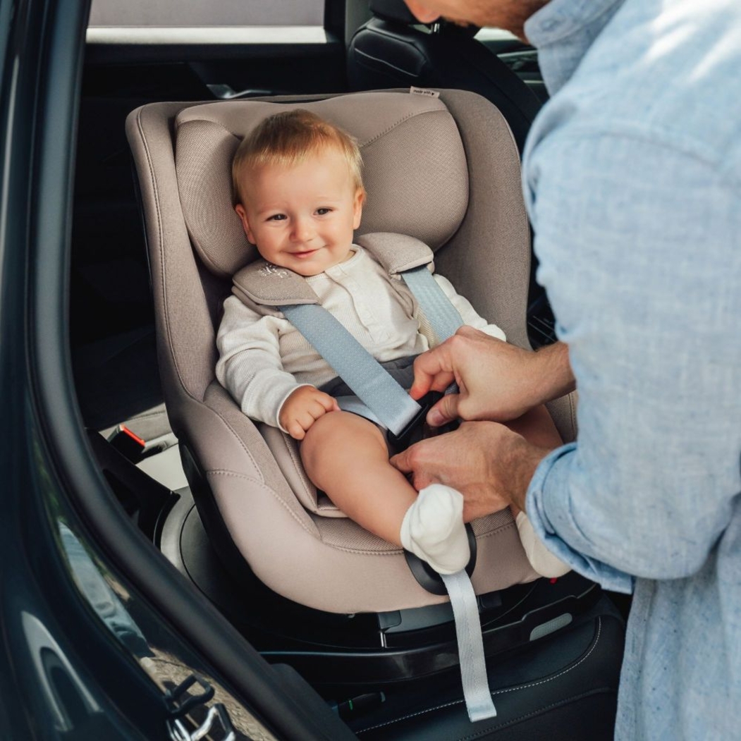 Cadeira Auto Britax Römer Dualfix Pro M Style - Britax Römer - 4000984939231