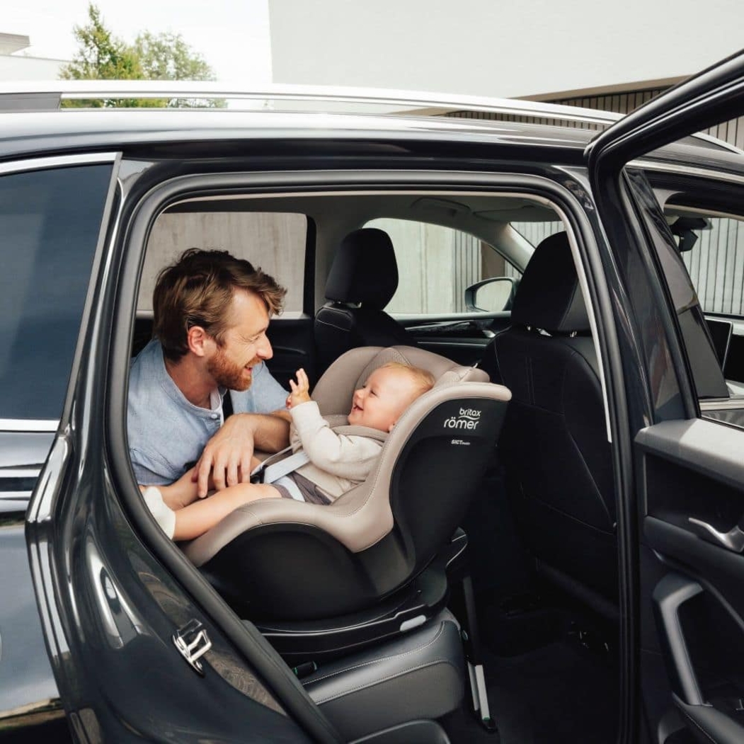 Cadeira Auto Britax Römer Dualfix Pro M Style - Britax Römer - 4000984939231