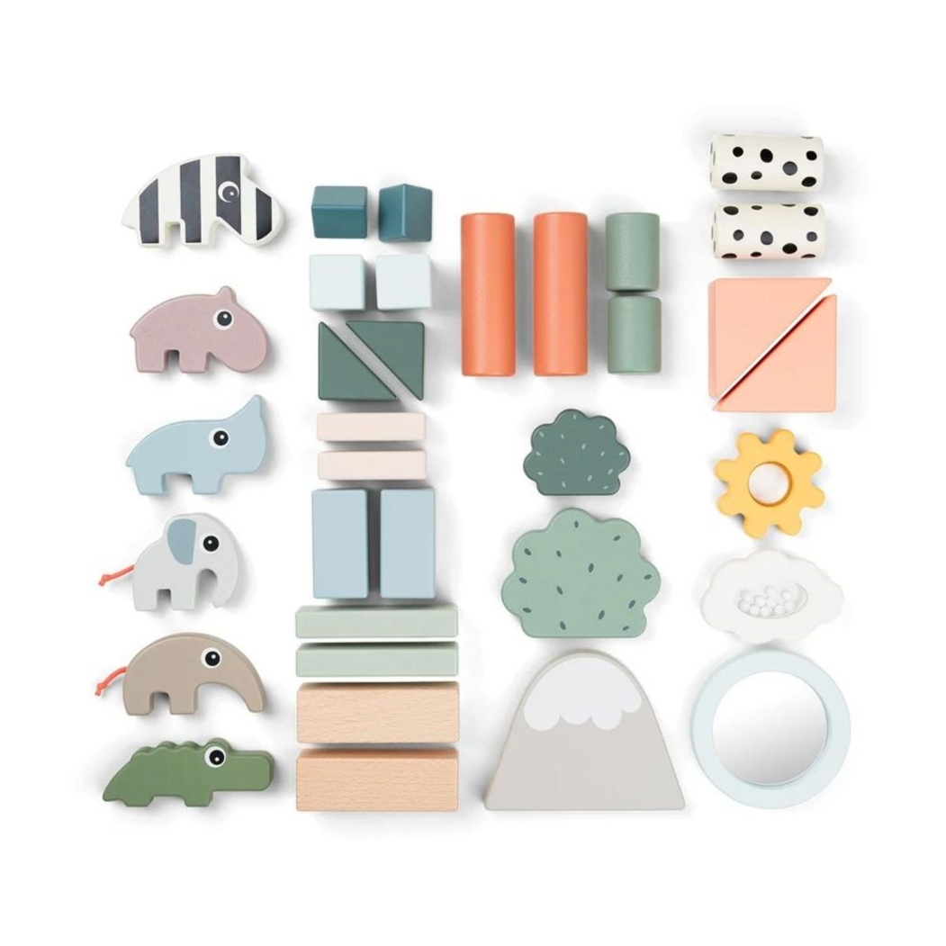 Conjunto 34 Cubos de Madeira Empilháveis Done by Deer Deer Friends - Done By Deer - 5712643050308