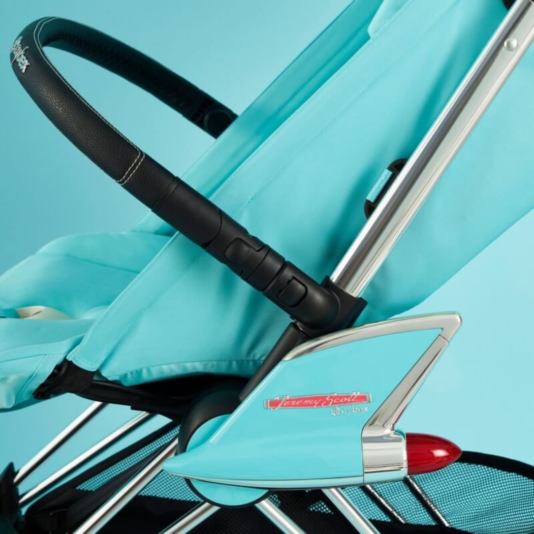 Carrinho Compacto Cybex Coya Car by Jeremy Scott - Cybex - 4063846454280