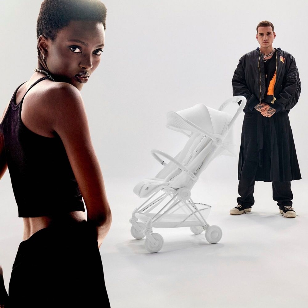 Carrinho Compacto Cybex Coya Urban Mobility White - Cybex - 4063846470471