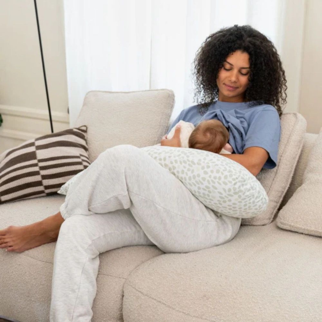 Almofada de Amamentação Doomoo Maxxy XXL Folhas Verde Água - Doomoo - 5400653010343