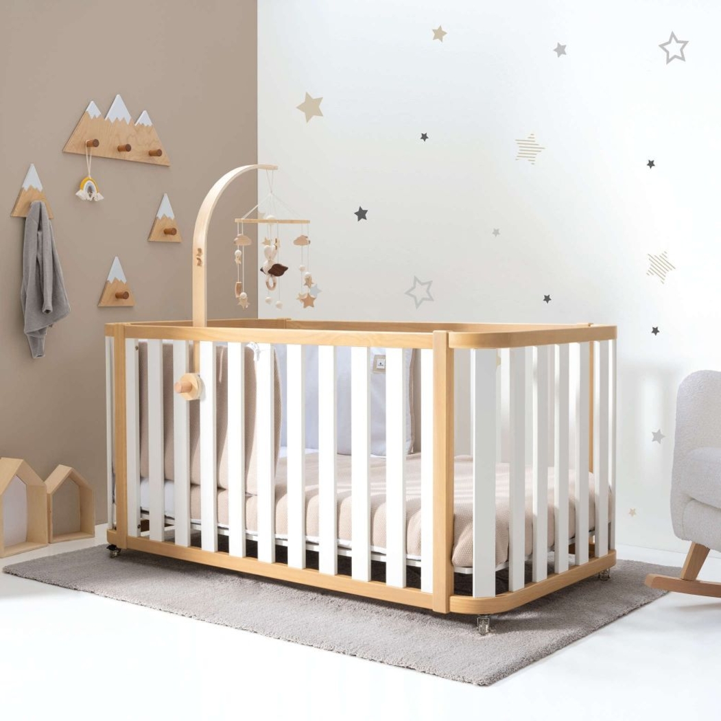 Berço Convertível Alondra Crea Plus Due Wood | White 4 em 1 Com Kit Co-Sleeping e Têxteis - Alondra - CREAPLUS2-K33-M5011-TX127