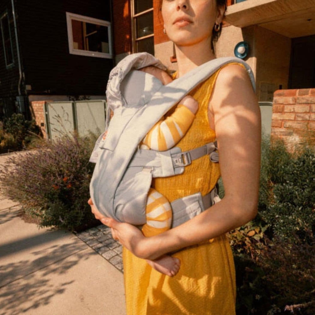 Porta-Bebés Ergobaby Omni Deluxe Cotton Pearl Grey - Ergobaby - 1220000209978