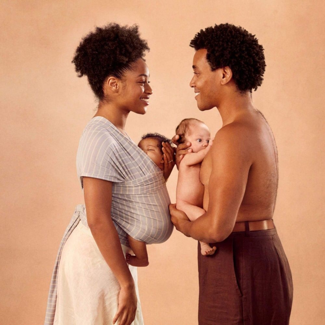 Wrap Ergobaby Aura Sustentável Grey Stripes - Ergobaby - 1220000208452