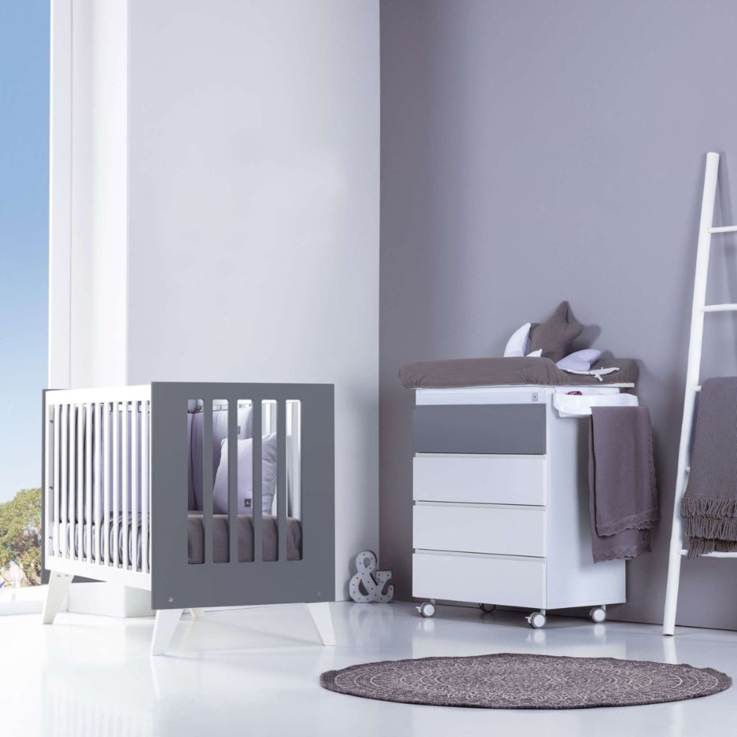 Berço Alondra Nexo Marengo | Pinho Lacado 4 em 1 com Barra Infantil e Têxteis - Alondra - NEXO-K13-M7769-TX114