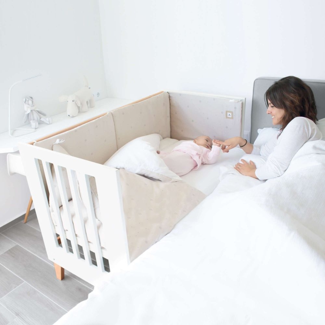 Berço Convertível Alondra Nexor Wood | White 4 em 1 com Colchão, Barra Infantil, Kit Co-Sleeping e Têxteis - Alondra - NEXOR-K16-M7795-TX127