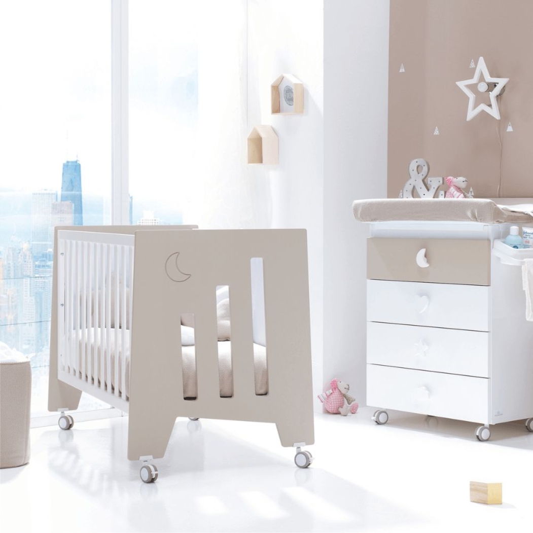 Berço Alondra Omni Beige 5 em 1 com Colchão, Barra Infantil, Kit Co-Sleeping e Têxteis - Alondra - OMNI-K16-M7753-TX178