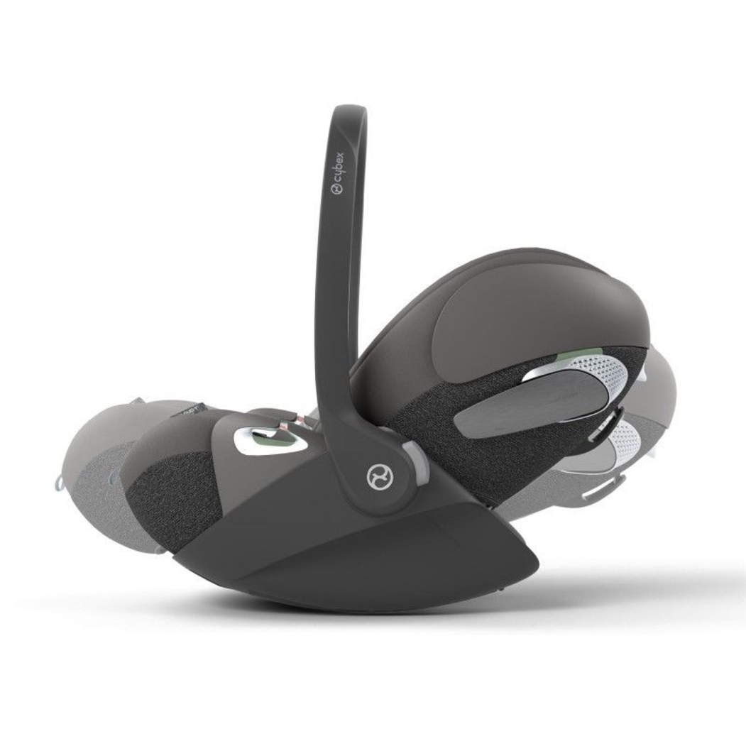 Carrinho de Bebé e Alcofa Balios S Lux Black e Babycoque Cloud T i-Size - Cybex - PACKBALIOS025-002