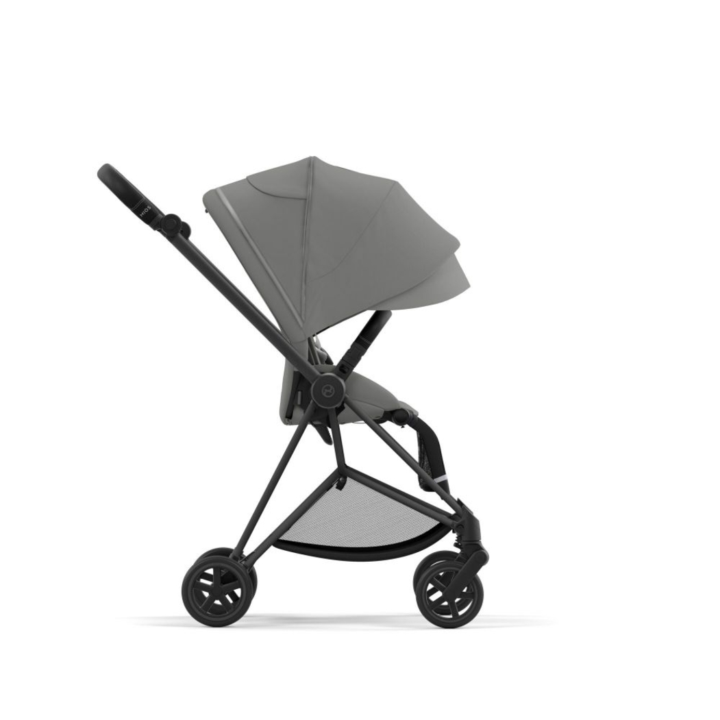 Carrinho de Bebé Mios Matt Black, Babycoque Cloud T i-Size Plus e Base T i-Size Cybex - Cybex - PACKMIOS012-007