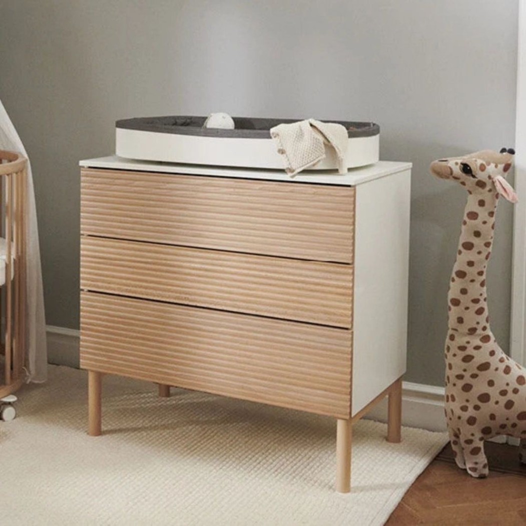 Cómoda com Gavetas Stokke Sleepi White com Pés Natural - Stokke - PACKSLEEPI001-001